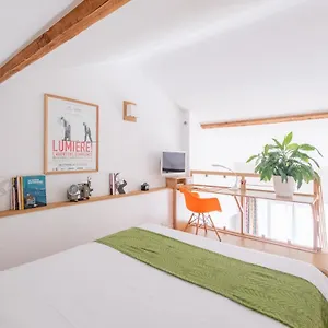 https://lyon-urban-cocoon.hotels-rhonealpes.com