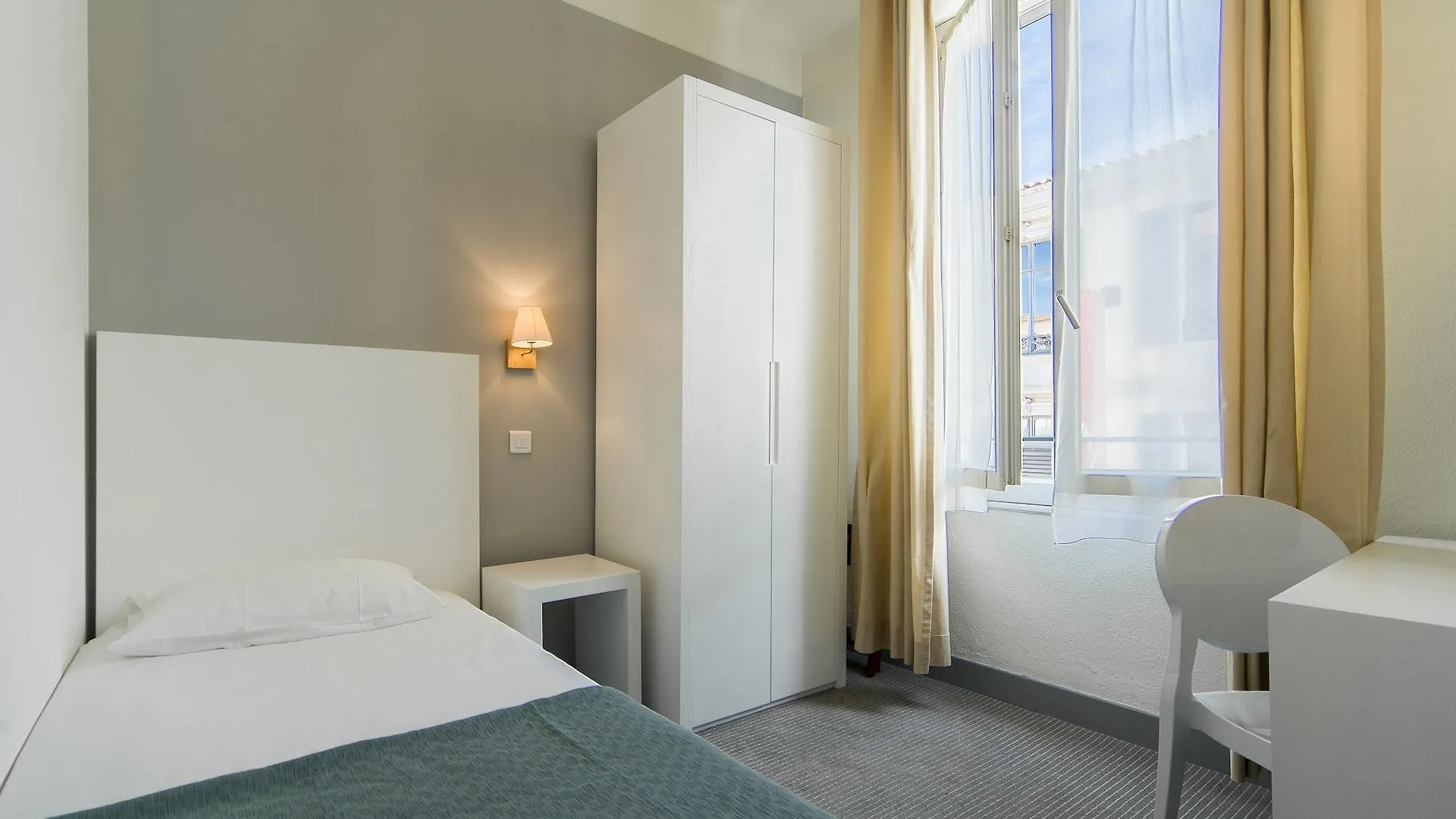 Hotel Hôtel P.L.M. Cannes